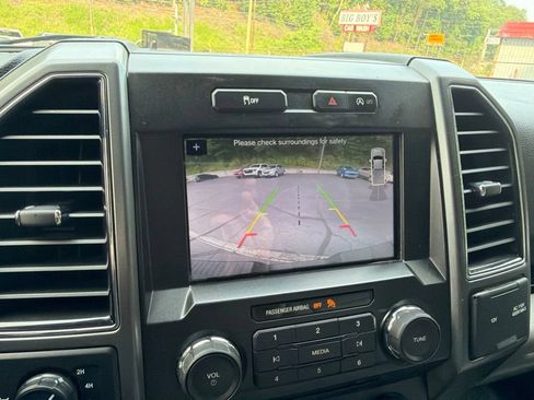 Used 2018 Ford F150 XLT w/ Equipment Group 302A Luxury AWD/4WD image 21
