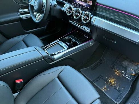 Certified 2024 Mercedes-Benz EQB 300 4MATIC image 20