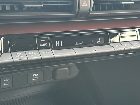 New 2026 Toyota Prius Plug-In Hybrid image 17