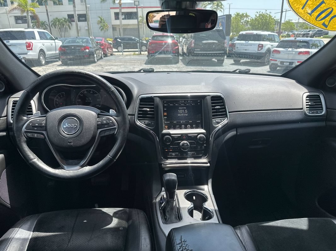Used 2017 Jeep Grand Cherokee Altitude AWD/4WD image 27