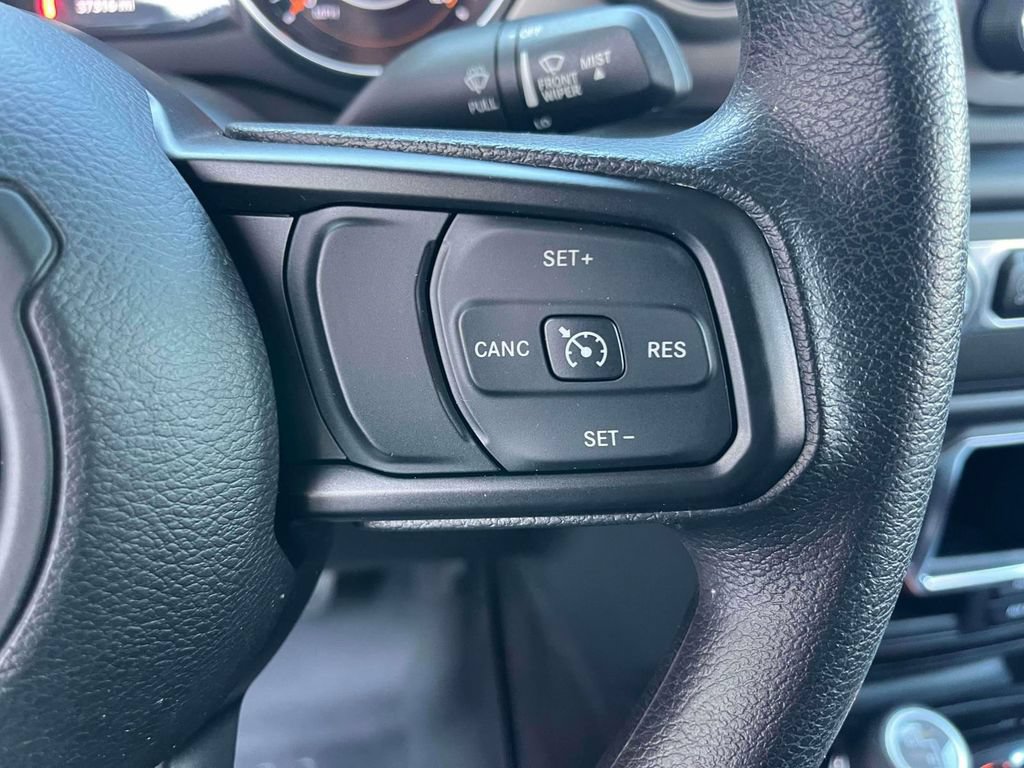 Used 2020 Jeep Wrangler Sport AWD/4WD image 23