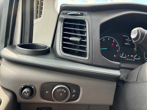 Used 2025 Ford Transit 250 Low Roof w/ Exterior Upgrade Package RWD image 26