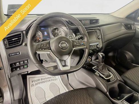 Used 2019 Nissan Rogue SV AWD/4WD image 9