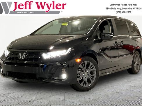 Used 2025 Honda Odyssey Touring image 1