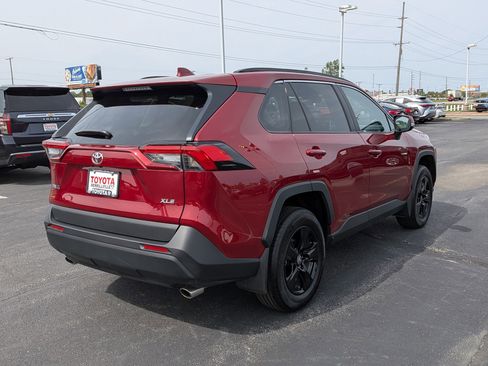 Certified 2025 Toyota RAV4 XLE w/ Convenience Package FWD image 8