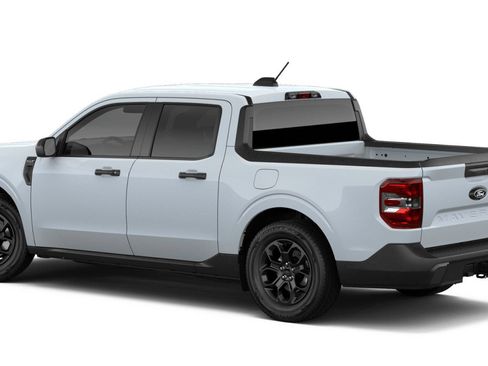 New 2026 Ford Maverick XLT FWD image 3