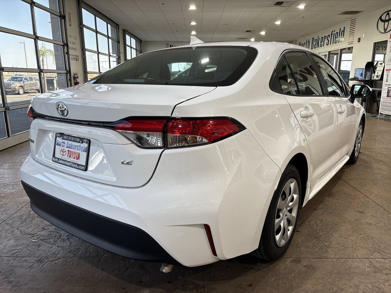 Certified 2024 Toyota Corolla LE FWD image 2