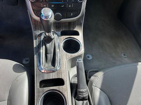 Used 2014 Chevrolet Malibu LT w/ Power Convenience Package image 17