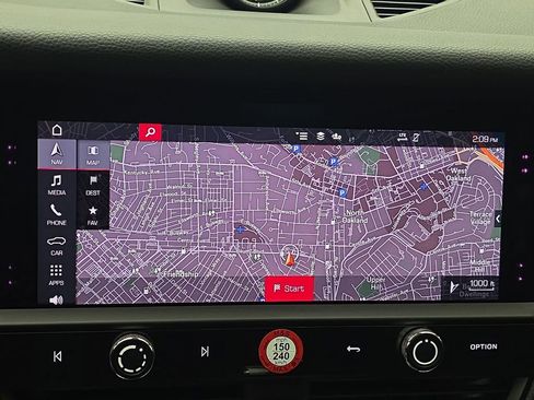 Used 2024 Porsche Macan image 19