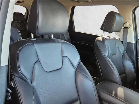 Used 2024 Kia Telluride S w/ S Sunroof Package image 22