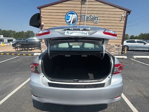 Used 2011 Toyota Corolla LE FWD image 15