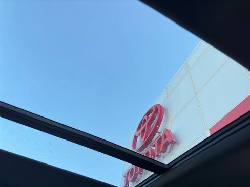 New 2025 Toyota Tundra Platinum image 12