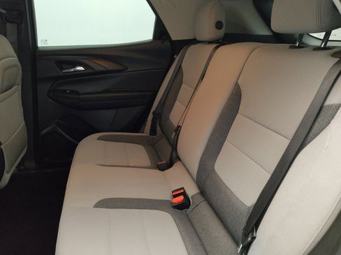 Used 2021 Chevrolet TrailBlazer LT w/ Convenience Package FWD image 18