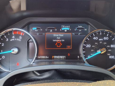 Used 2019 Ford F350 Lariat w/ Lariat Value Package image 18