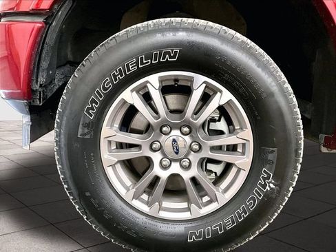 Used 2018 Ford F150 XLT w/ Equipment Group 302A Luxury RWD image 9