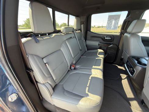 Used 2020 GMC Sierra 1500 SLT w/ SLT Convenience Package AWD/4WD image 19