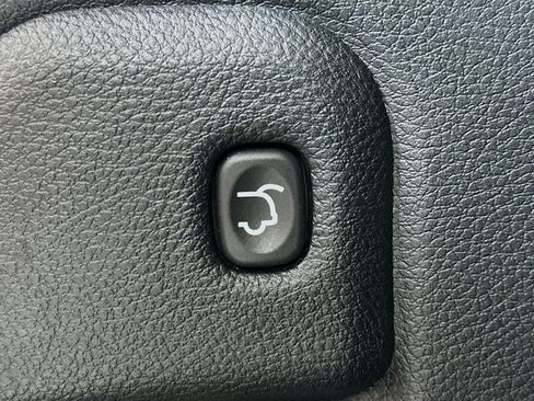 Used 2018 Jeep Grand Cherokee High Altitude AWD/4WD image 30