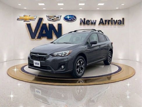 Used 2020 Subaru Crosstrek 2.0i Premium w/ Moonroof Package 2 AWD/4WD image 1