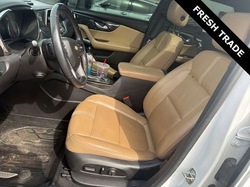 Used 2019 Chevrolet Blazer Premier w/ Sun and Wheels Package image 7