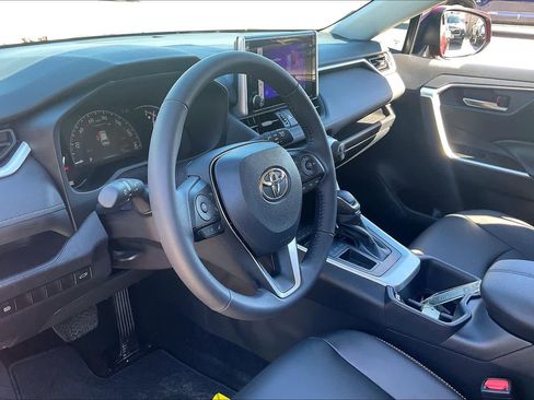 Used 2025 Toyota RAV4 XLE Premium image 16