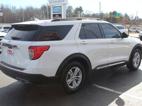 Used 2020 Ford Explorer XLT w/ Equipment Group 202A image 6
