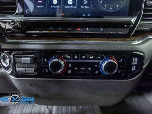 Used 2023 GMC Sierra 1500 SLE AWD/4WD image 22