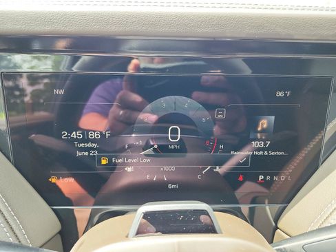 New 2026 GMC Yukon Elevation w/ Elevation Premium Package RWD image 20