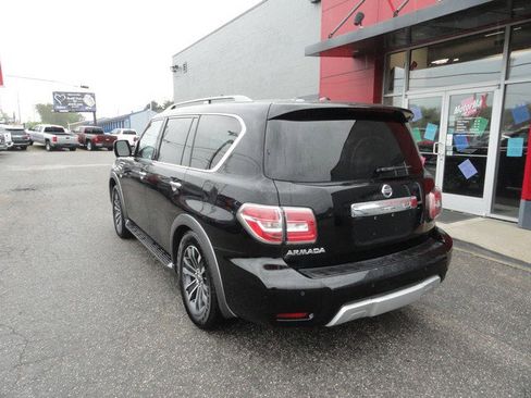 Used 2018 Nissan Armada SL w/ Moonroof Package image 3