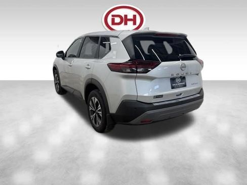 Used 2023 Nissan Rogue SV AWD/4WD image 10