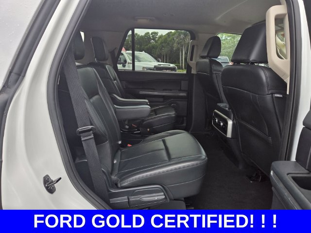 Used 2024 Ford Expedition XLT RWD image 16