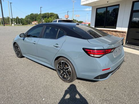 Used 2024 Nissan Sentra SR w/ SR Premium Package FWD image 6