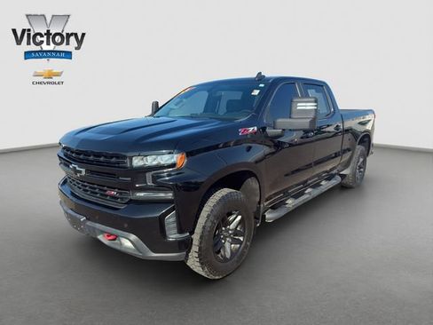 Used 2019 Chevrolet Silverado 1500 LT Trail Boss AWD/4WD image 3