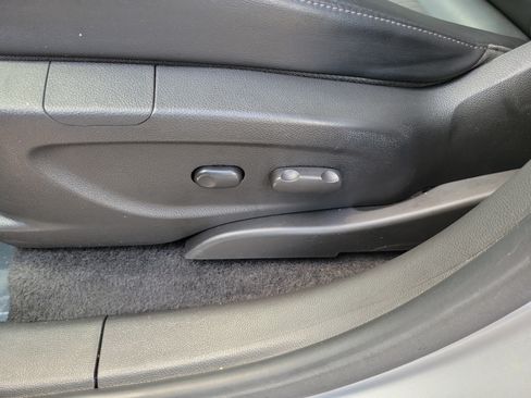 Used 2018 Buick Encore Preferred FWD image 11