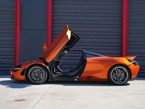 Used 2018 McLaren 720S Luxury image 20