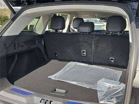 New 2026 Lincoln Nautilus Premier image 23