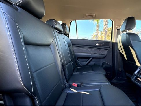 Used 2022 Volkswagen Atlas SE image 14