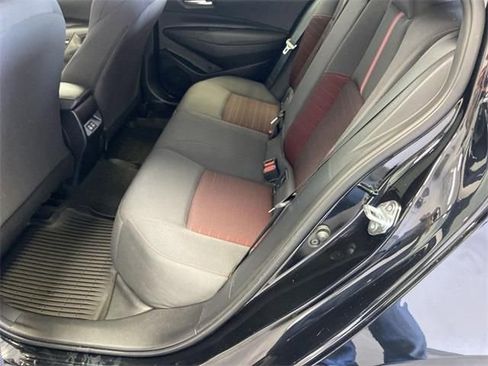 Certified 2025 Toyota Corolla SE image 31