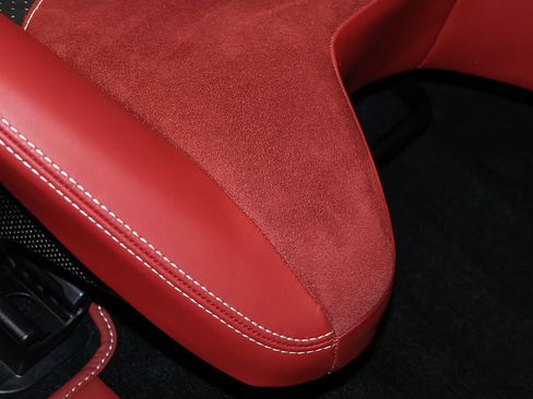 Certified 2021 Ferrari 812 GTS RWD image 17