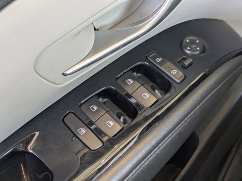 Used 2024 Hyundai Tucson Limited image 29