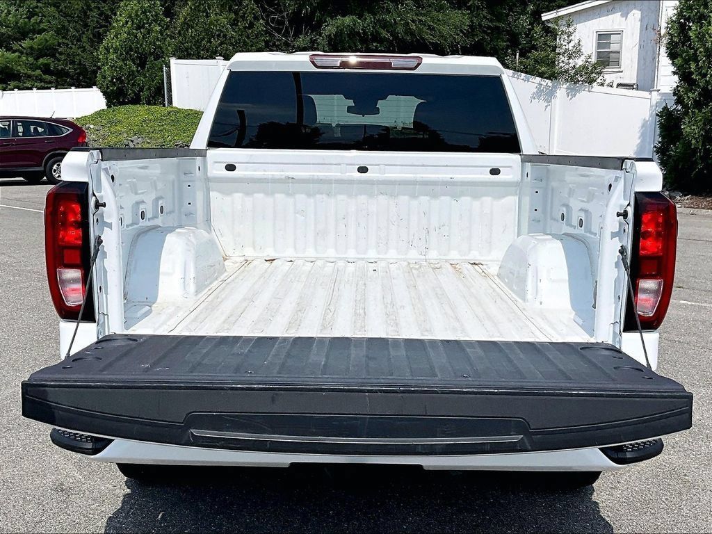 Used 2024 GMC Sierra 1500 Elevation AWD/4WD image 32