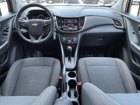 Used 2022 Chevrolet Trax LS w/ Tint and Cruise Package FWD image 26
