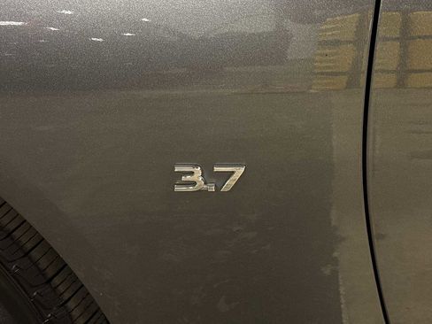 Used 2015 INFINITI Q50 Premium w/ Navigation Package image 27