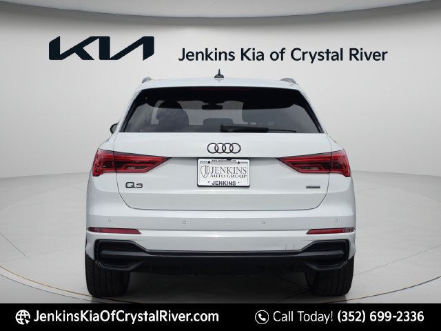 Used 2021 Audi Q3 2.0T Premium Plus w/ Premium Plus Package AWD/4WD image 8