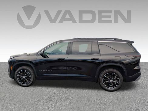 Used 2026 Chevrolet Traverse LT w/ Sun and Wheel Package FWD image 30