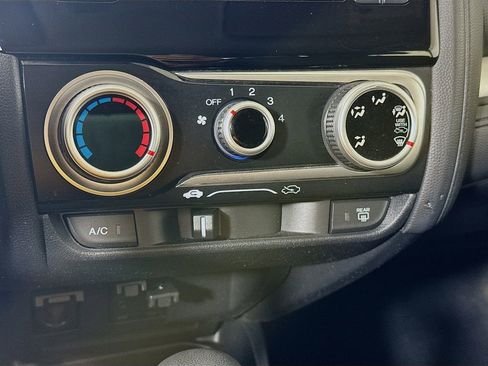 Used 2016 Honda Fit LX image 17