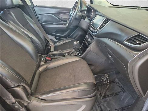 Used 2017 Buick Encore Preferred FWD image 17