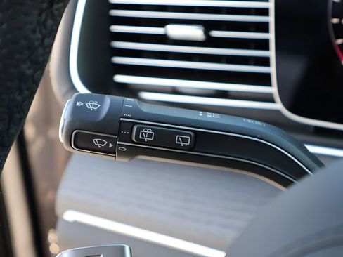 New 2026 Mercedes-Benz GLS 450 4MATIC image 35