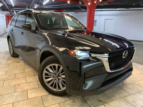 Used 2024 MAZDA CX-90 3.3 Turbo w/ Preferred Plus AWD/4WD image 3