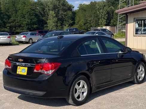 Used 2015 Chevrolet Cruze LT FWD image 10