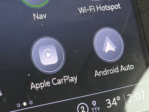 Used 2022 Chevrolet Equinox Premier image 11